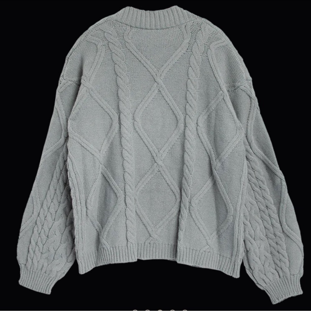Taylor Swift Soft Gray Cable Knit Cardigan The Tortured Poets Department XS/S - Picture 3 of 9